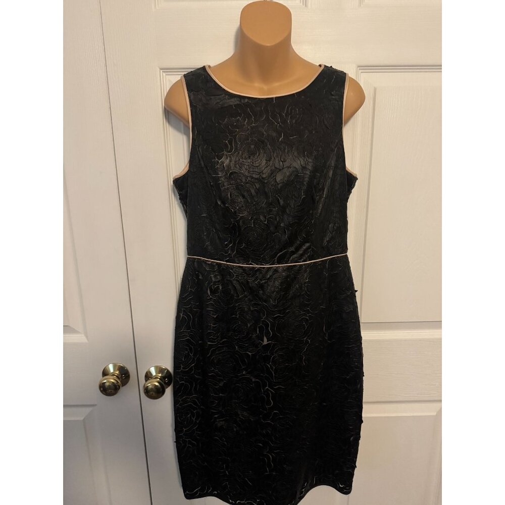 Vince Camuto Faux Leather Dress with Laser Cut Floral Design Sz 10